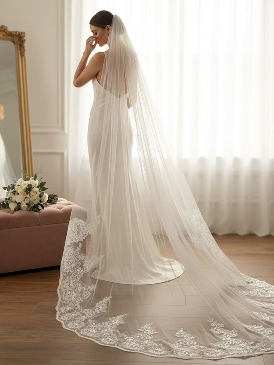 Romantic Bridal Veil with Comb Lace Sequins Long Wedding Veil main image 4